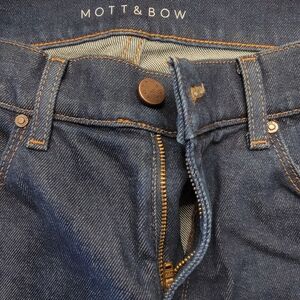 Mott & Bow "Ridge" Boyfriend Jeans Sz 27 x 28, dark wash